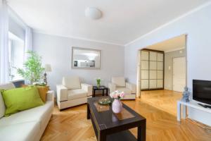 Przytulne apartamenty plac Zamkowy, Варшава