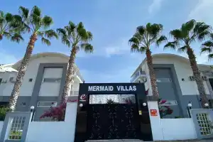 3 katlı triplex havuzlu, Белек