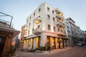 Selvese Collection Hotel Galata 1875, Стамбул
