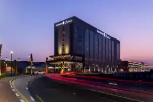 Отель «Premier Inn Dubai Dragon Mart», Дубай
