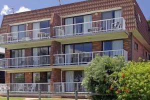 Main Beach Apartments, Байрон-Бей