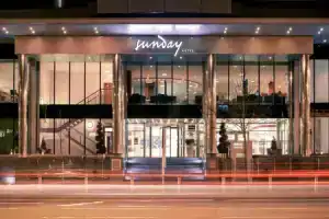 Mercure Cardiff Holland House Hotel & Spa, Кардифф