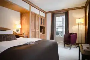 Hotel «Adula», Флимс