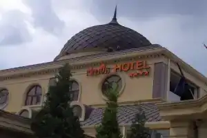 Manor Hotel, Баку