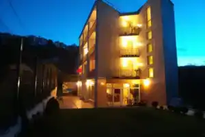 Hotel «Paradise», Золотые пески