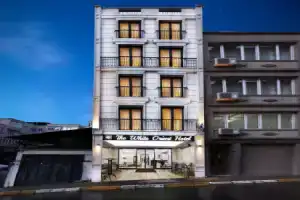 The White Orient Hotel, Стамбул