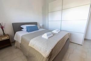 Casa Terrazzina in Torre Santa Sabina, Торре-Санта-Сабина