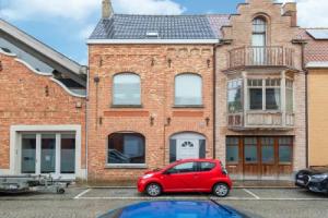 Elegant Holiday Home in Nieuwpoort near Beach, Ньивпорт