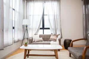 Bright Seaport Suites by Sonder, Бостон