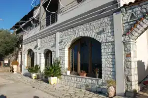 Hotel «Ble Ble Vlore», Влера