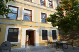 Amina Hanem Boutique Apartments, Кавала