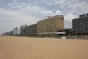 Fairfield Inn & Suites by Marriott Virginia Beach Oceanfront, Вирджиния Бич