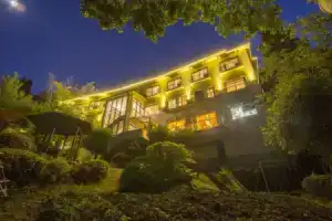 Harriway Hotel Hakone, Хаконе
