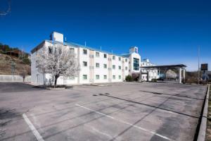 Motel «6», Руидозо