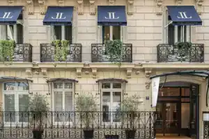 Hôtel Lancaster Paris Champs-Elysées, Париж