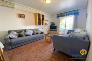 Torrevieja 2nd Floor Aprt with Comm Pool TV7, Торревьеха
