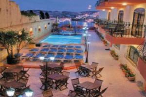 Апарт-отель «White Dolphin Complex», Сент-Полс-Бэй