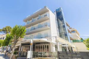 Hotel «Diamante», Пегуера