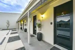 Отель «Comfort Inn The Lakes», Маунт-Гамбьер
