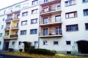 Eozin Apartman, Печ