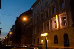 easyHotel Budapest Oktogon, Будапешт