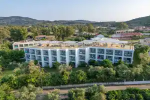 Nasos Hotel & Resort, Мораитика