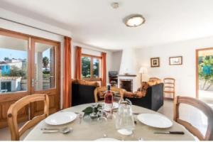 Villa - 2 Bedrooms with Pool and WiFi - 105082, Порт-де-Полленка