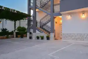 Luxury Apartments Villa Tea, Трогир