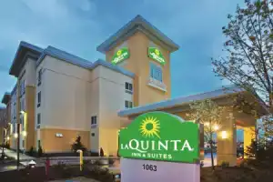 La Quinta Inn & Suites by Wyndham Bellingham, Беллингхем