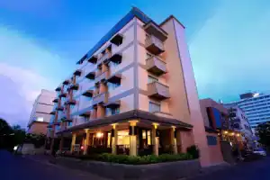 People Place Classic Hotel Sha Extra Plus, Чианг Май