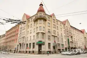 Отель «Viktorija», Рига
