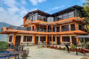 Yogaban Retreat, Покхара