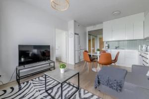 SleepWell Apartments Niittykumpu 12 - Metro, 15 min from Helsinki City, Эспоо