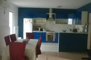 Apartment Roksy, Супетар
