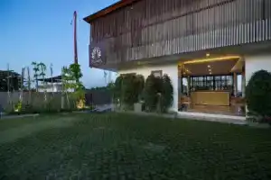 Отель «Amatara Athaya Ubud», Убуд