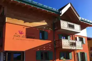 Апарт-отель «Relais Fior di Bosco», Фольгария