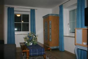 LANDHAUS Pichler, Buggen