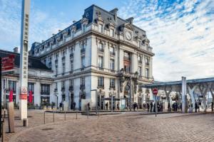 Appart 2 chambres aux Portes du Jardin Public, Бордо