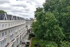 Garden Court Hotel, Лондон