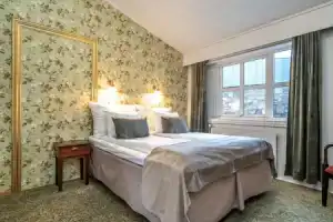 Kronen Gaard Hotel, Санднес
