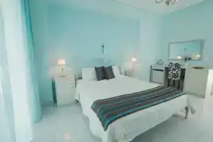 Kyparissia Blue Luxury Rooms & Suites, Кипарисия