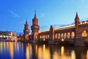 Best City Home Near Checkpoint Charlie, Берлин