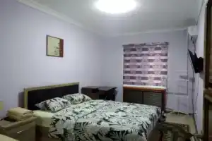 Room on Furqat 8, Ташкент