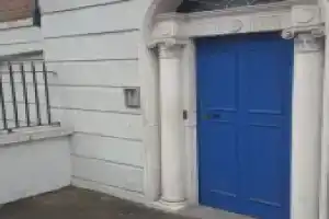 Family Apartments, Дублин