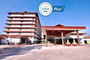 Pinehurst golf club and hotel, Патхум-Тхани
