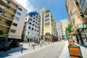 Deluxe Apartment Steps to St George's Bay, Пемброк