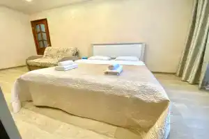 Апартаменты на улице Тушканова 2, Петропавловск-Камчатский