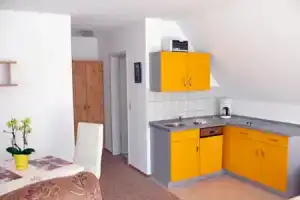 Wolf, Barbara, App1, Цингст