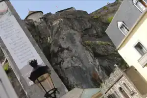 Logis Hotel Castel De Mirambel, Лурд