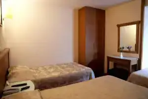 Yavuz Hotel, Стамбул